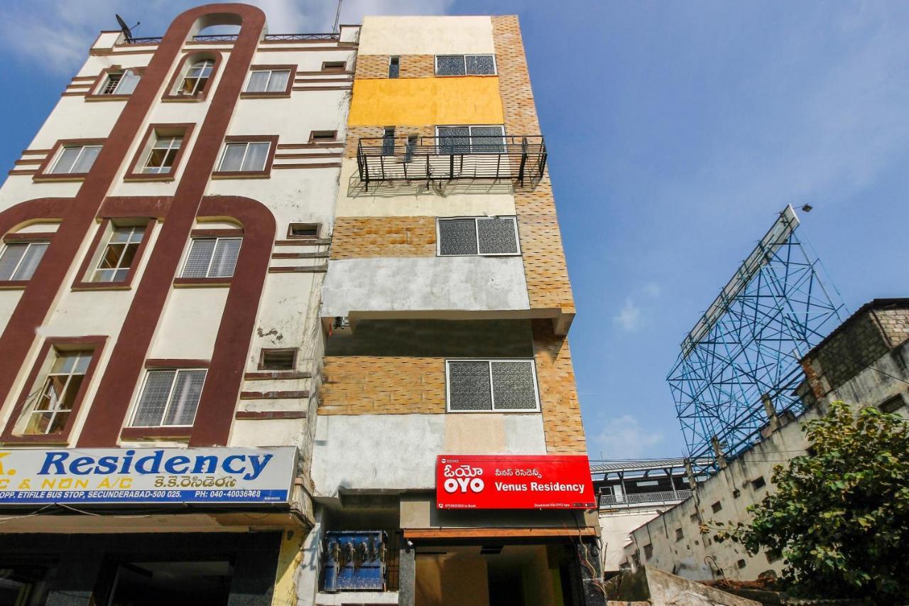 Oyo 66942 Venus Residency Lālāguda Exterior photo